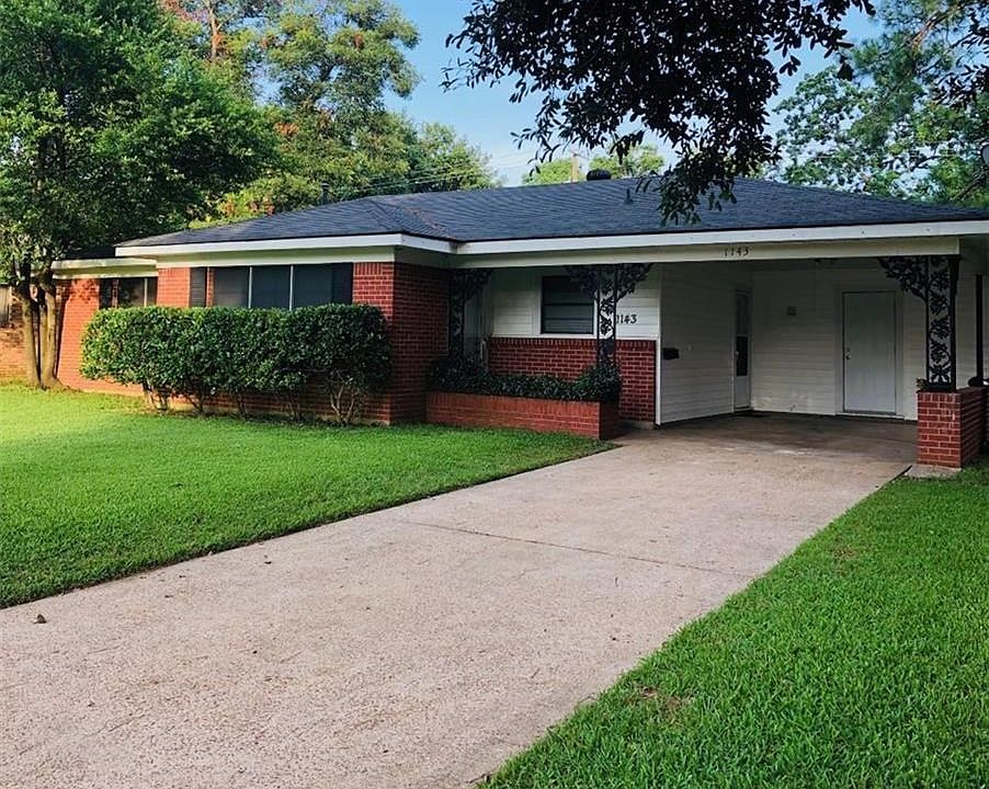 1st image of 1143 Georgia St