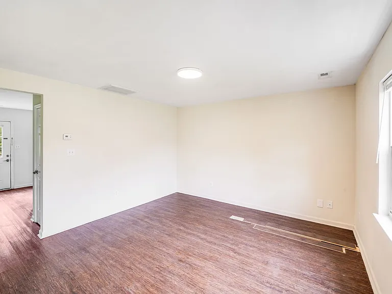 3425 Anson St #B — Photo 12