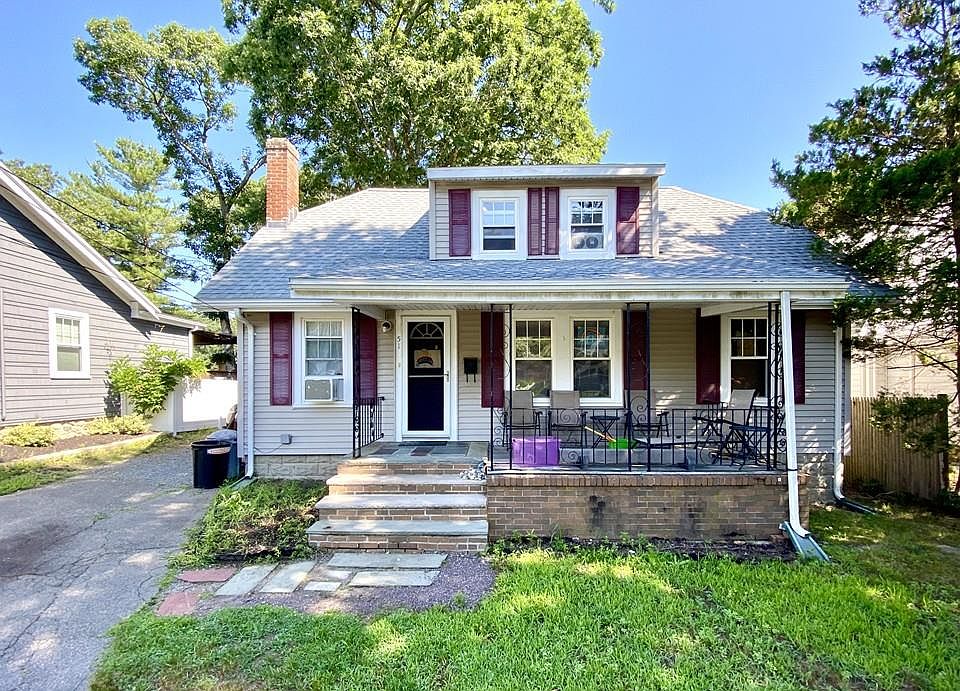 1st image of 51 Pine Cir
