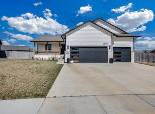 2610 New Spring Ct, Derby, KS 67037