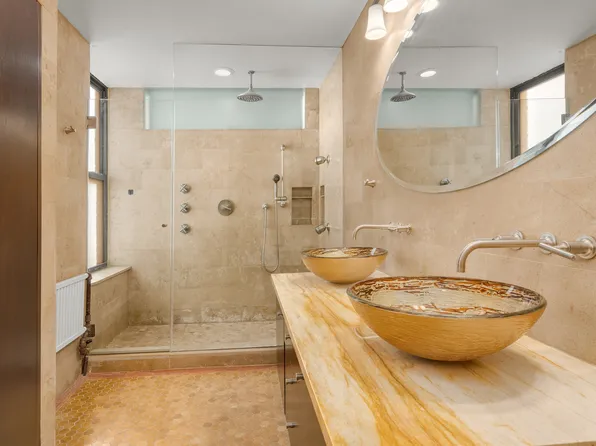 12 West 72nd Street image 16 of 21