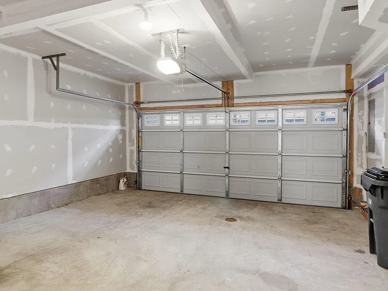 13806 Litespeed Way — Photo 20