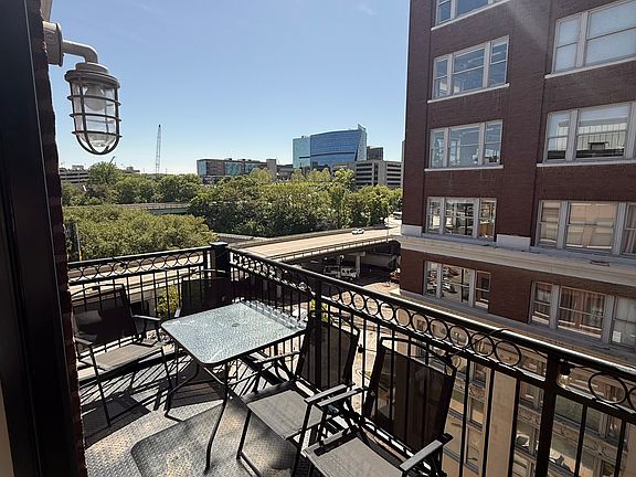 4th image of 2029 Grand Blvd APT 612