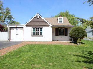 732 Fern Rd, Glenside, PA 19038