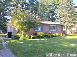 725 W Bond St, Hastings, MI