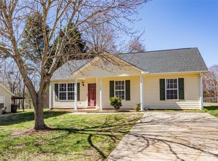389 Winecoff St, Troutman, NC 28166