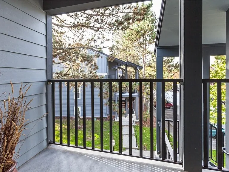 11115 NE 124th Ln #C311 — Photo 10