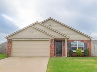 25784 E 90th St S, Broken Arrow, OK 74014