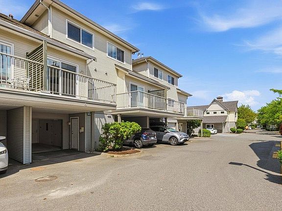 2nd image of 5900 Muir Dr #17
