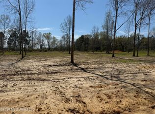 10 Oakley Ln, Lucedale, MS 39452