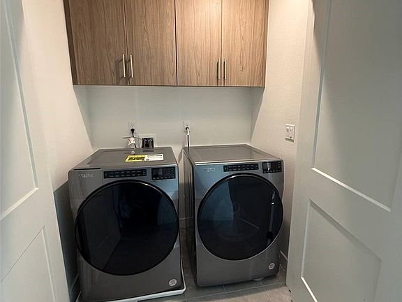 2nd image of 2317 W Broadway Unit 35