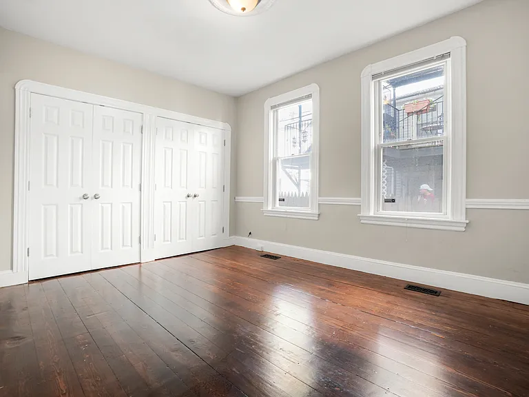 83 Green St #1 — Photo 12