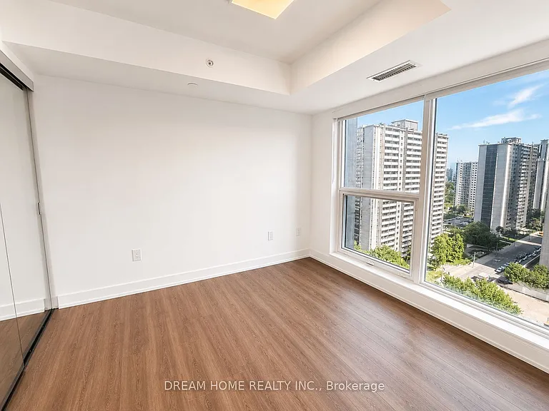 609 Sherbourne St #1602 — Photo 6