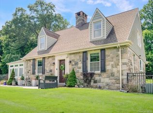 11 Viohl Way, Garnerville, NY 10923