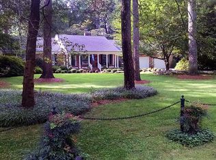 1422 Alanton Dr, Virginia Beach, VA 23454