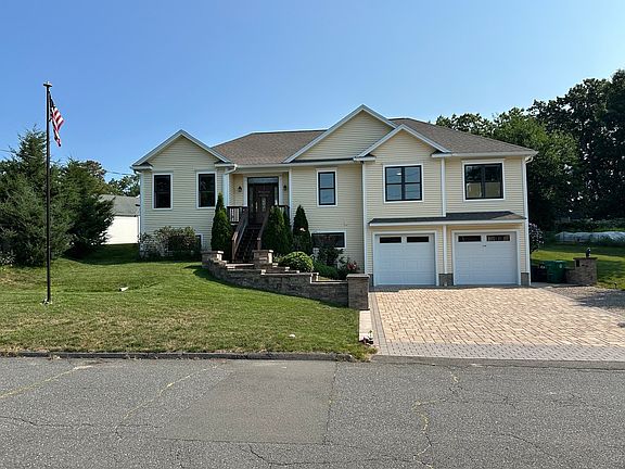 2nd image of 139 Blanchard St