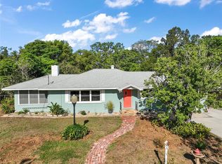 1313 Crestview Dr, Mount Dora, FL 32757