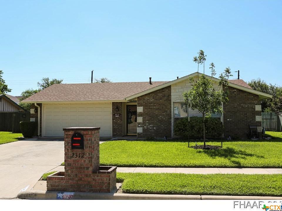 1st image of 2312 Lily Dr