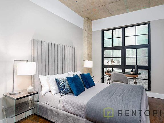 2nd image of 187 Kent Ave #504