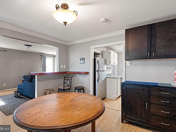 5th image of 2338 Poe Rd