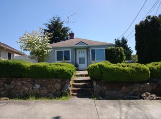 9320 37th Ave S, Seattle, WA 98118