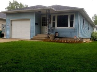 1207 Kelly Ave, Joliet, IL 60435