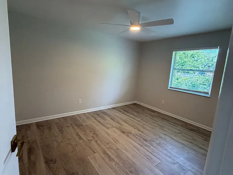 4238 Kugler Mill Rd — Photo 13