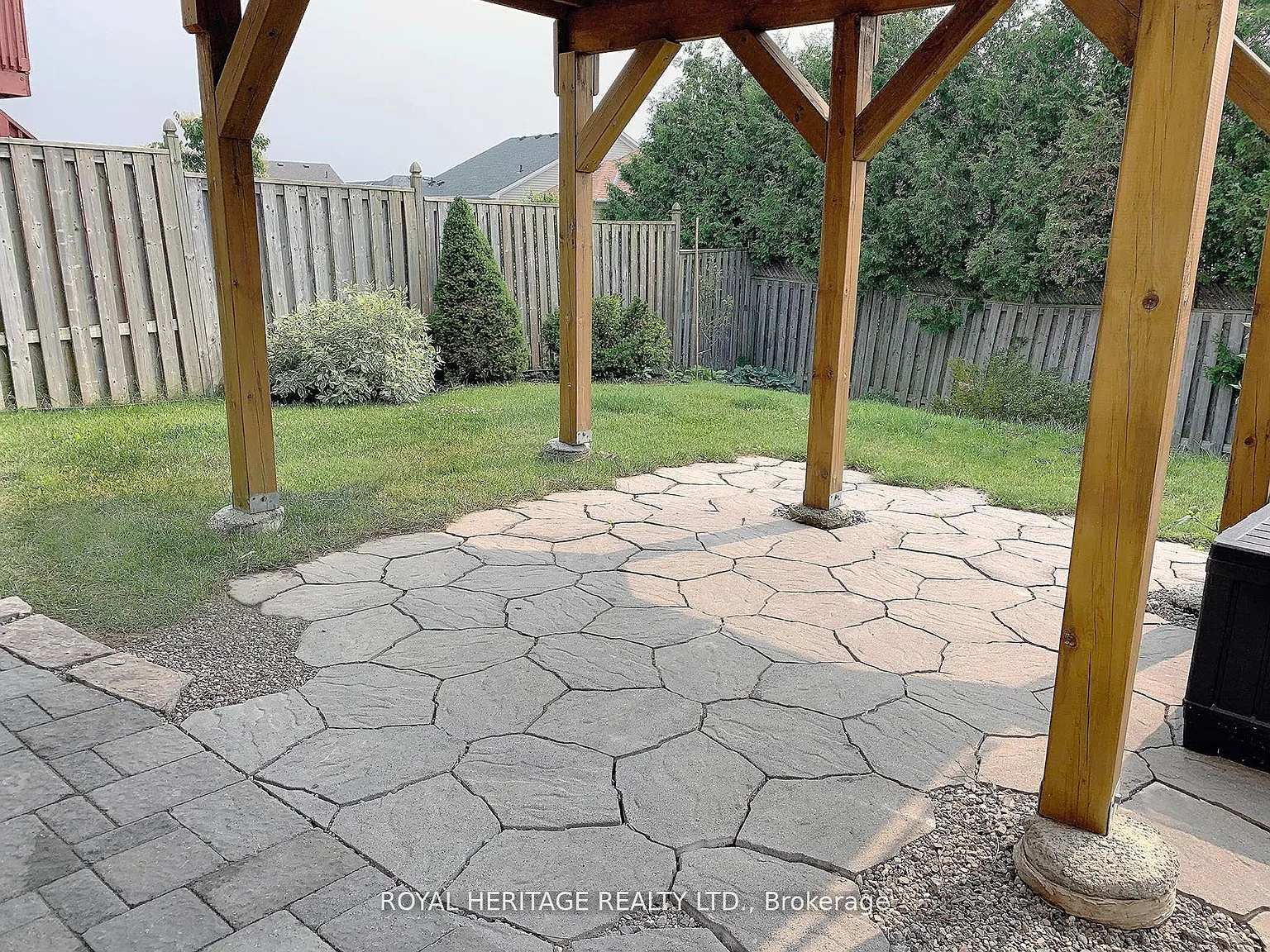 3 bed, $2,200 — Photo 3
