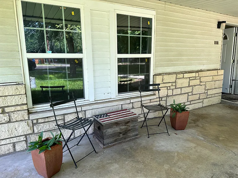 Laverty Pl — Photo 14