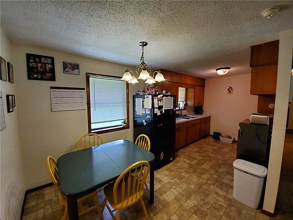 5th image of 213 Northview Ave