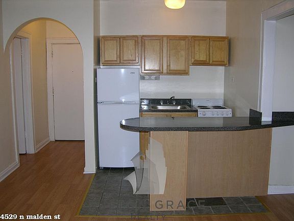 2nd image of 4529 N Malden St #317
