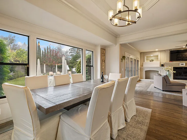 470 Eastin Dr — Photo 26