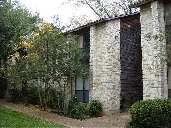 2nd image of 5602 Woodrow Ave APT 202
