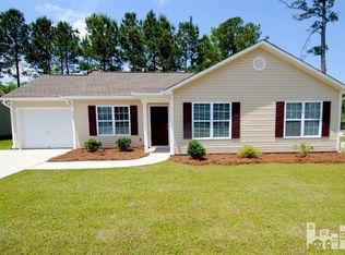 919 Edna Fields Dr, Navassa, NC 28451