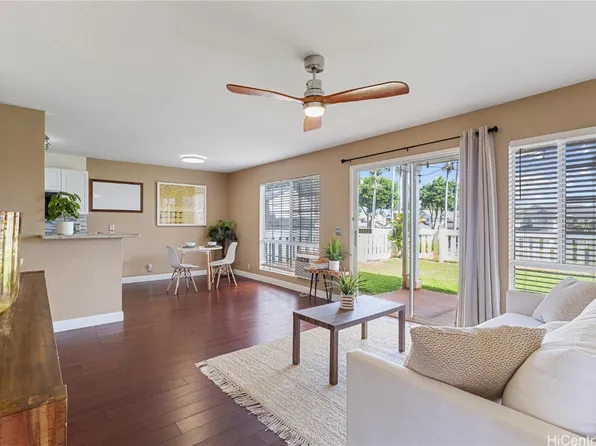 94-542 Lumiauau St #H104, Waipahu, HI 96797