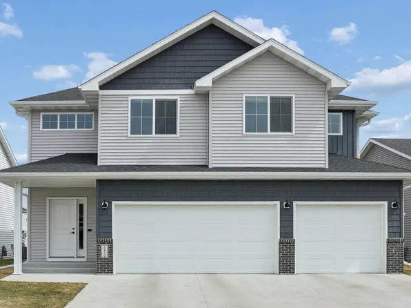 6612 28th St S, Fargo, ND 58104