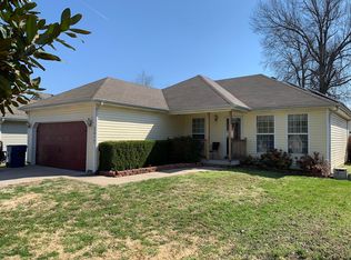 2417 Iron Gates Rd, Joplin, MO 64804