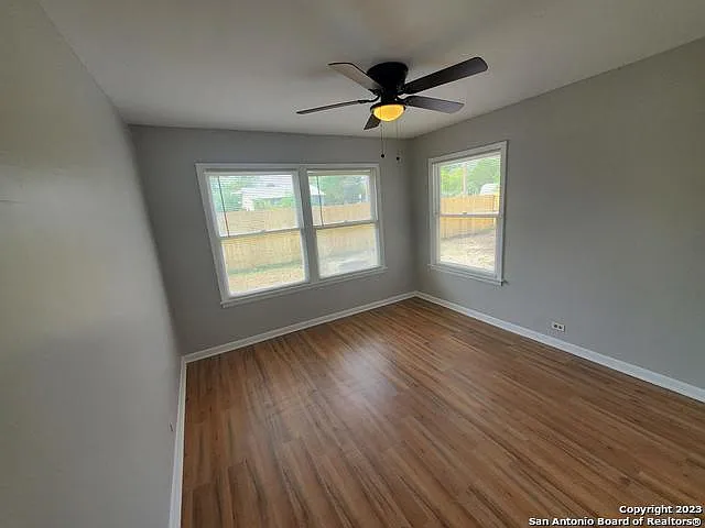 654 Santa Monica St — Photo 18