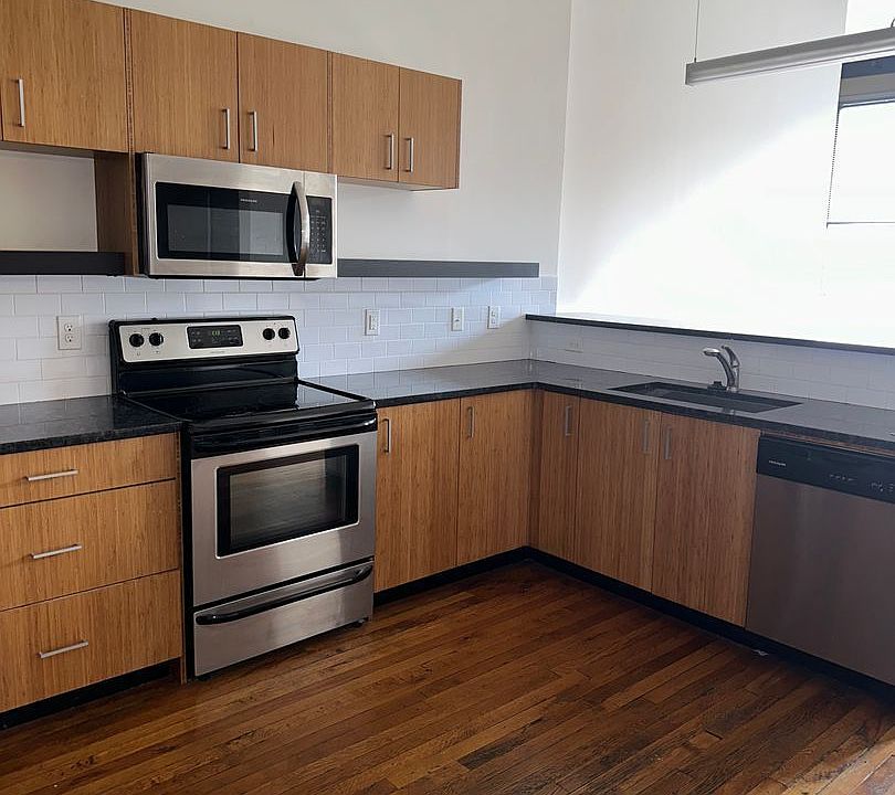 1st image of 1322 W Broad St APT 3B