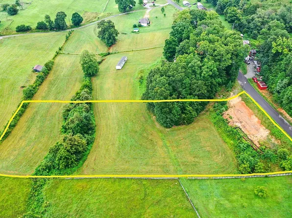 170 Grassy Valley Rd, Whitesburg, TN 37891