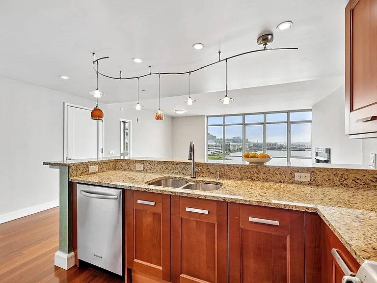 8100 River Rd #817 — Photo 11
