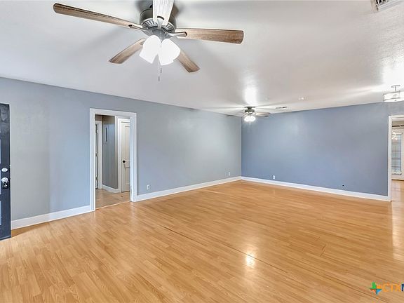 4th image of 4002 Callis St