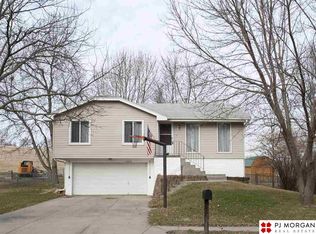 11652 Westmont Dr, Omaha, NE 68138