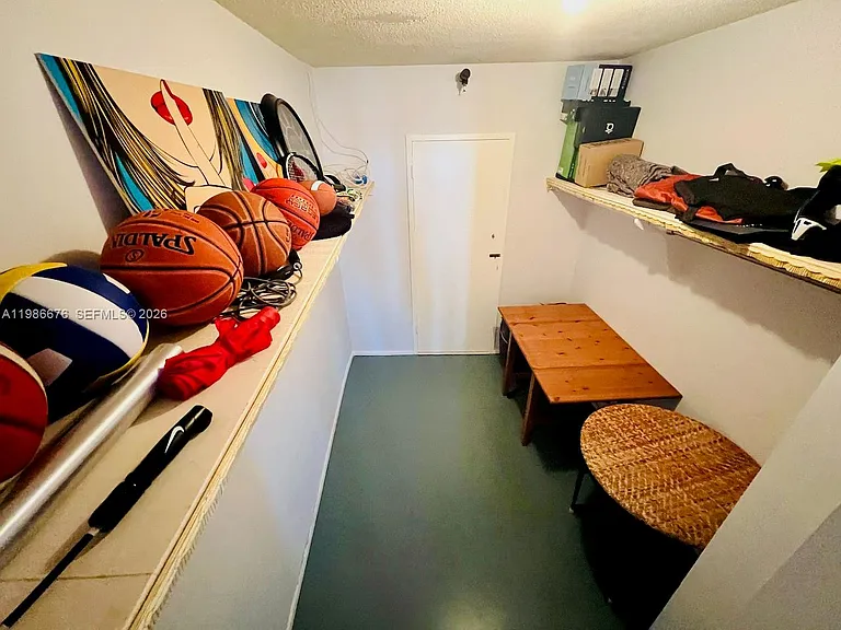 900 Bay Dr #411 — Photo 8
