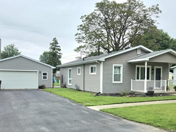 130 W North St, Wayne, OH 43466