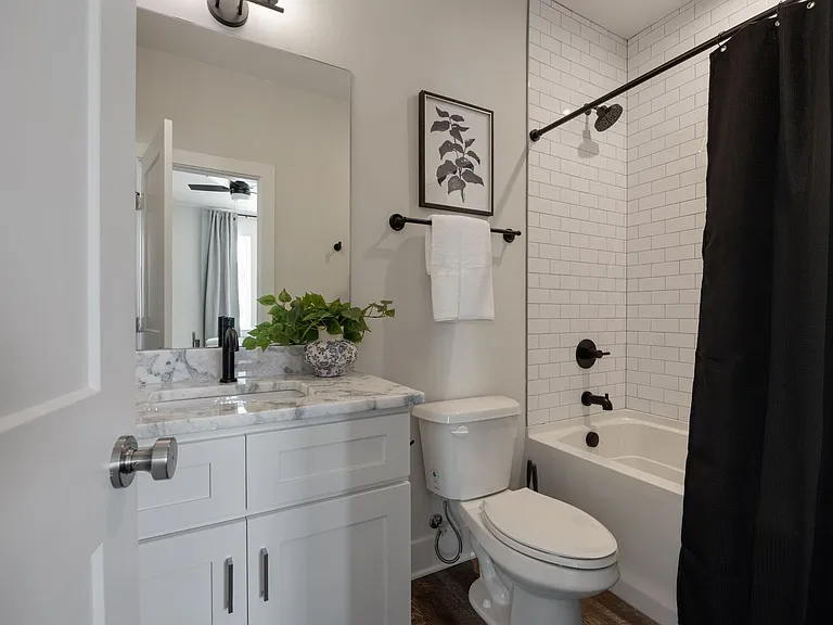 5621 Lenox Ave #3 — Photo 16