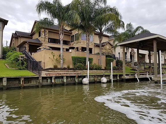 Rear of home from water