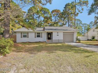 930 Hunting Ridge Rd, Wilmington, NC 28412
