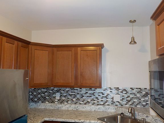 Kitchen cabinets