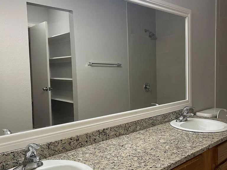 3403 S Meadow Dr — Photo 12